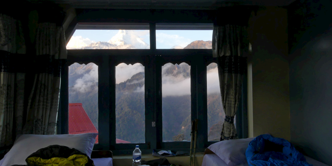 vue sur les hauts sommets himalayens